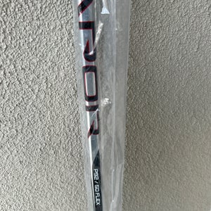 New Bauer Right Handed P92  Vapor Hyperlite 2 Hockey Stick