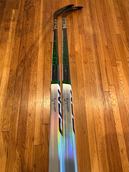 2 Pack Senior CCM Left Hand P28 Green Jetspeed FT6 Pro Hockey Stick