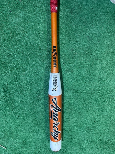 Used Anarchy Composite 25 oz 34" 100 proof Bat