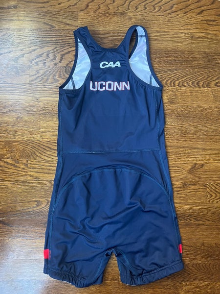 Nike Team Issued UConn Huskies Wrestling Singlet Men’s Size S CAA Blue White Nike Team Issued UConn
