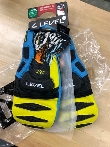 Brand New Level Race Mitts Size 9