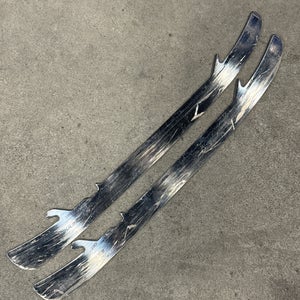 NHL Toronto Maple Leafs Game Used 280 mm Bauer Tuuk LS PULSE Skate Blades / Runners