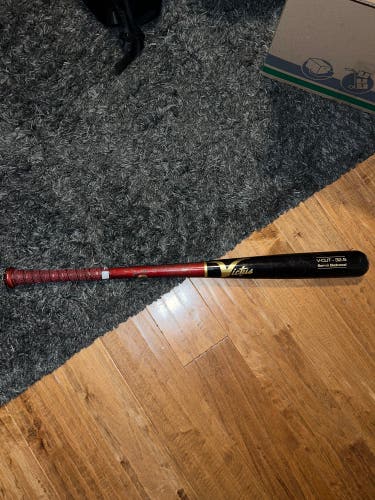 Victus V-Cut 32.5" -3 Bat