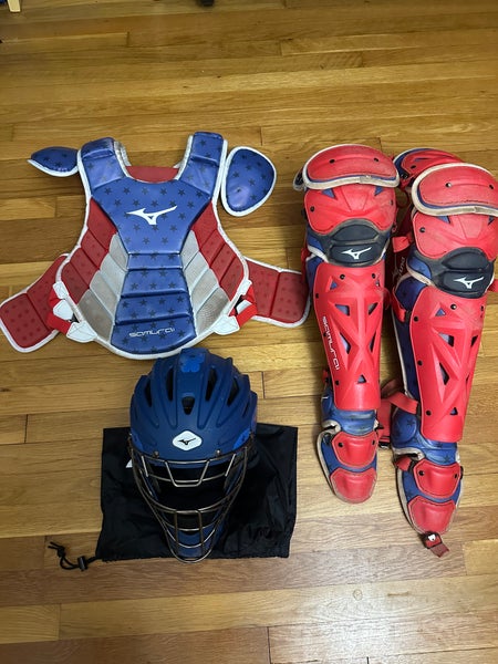Used Mizuno Samurai Catcher's Set