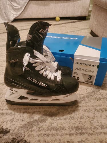 Used Bauer Supreme Mach Hockey Skates 7
