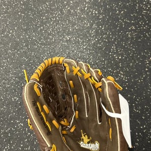 Rawlings Right Hand Throw Baseball Glove 12"