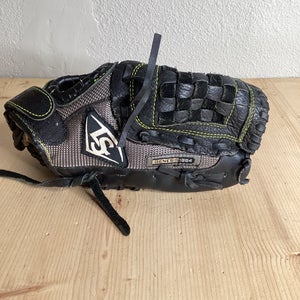Black Louisville Slugger Genesis 1884 Right Hand Throw Baseball Glove 10.5" (Used)