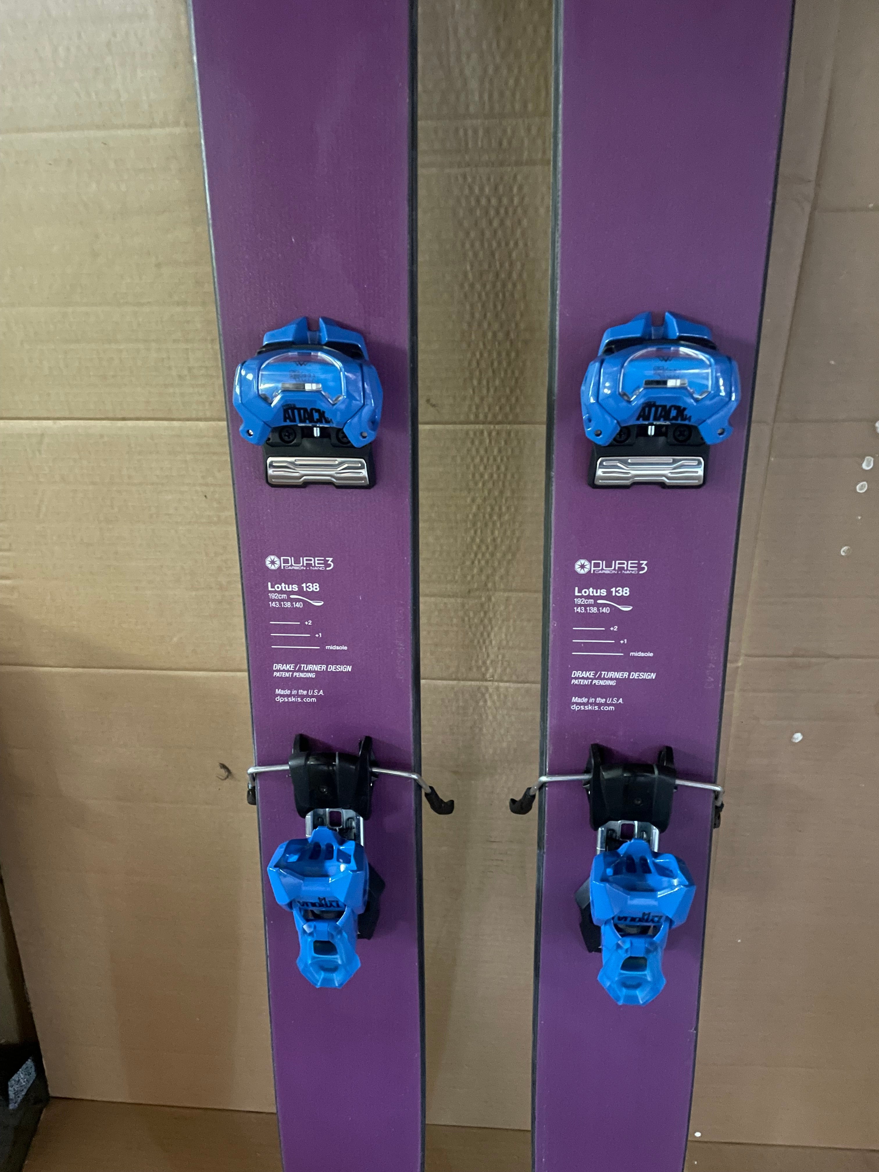 DPS Lotus 138 Spoon Pure3 Skis With Bindings Max Din 14