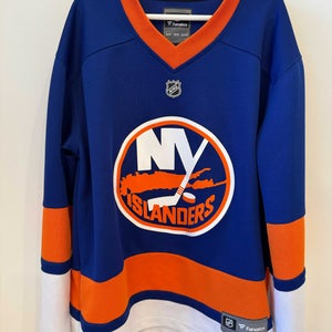 Anders Lee #27 NY Islanders Kids Jersey - Youth size S/M