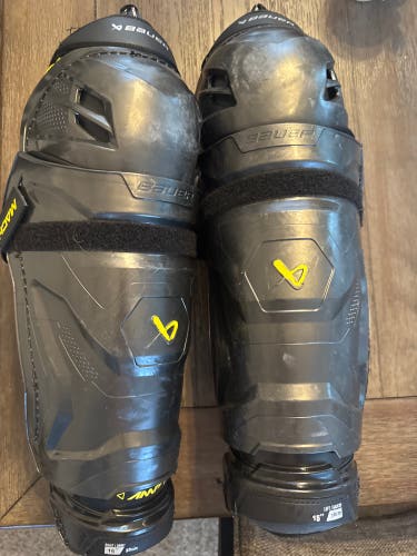 Senior Bauer 15" (Used) Supreme Mach Shin Pads