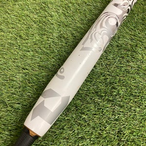 2023 DeMarini Whisper Fastpitch Bat (-10) 23 oz 33"
