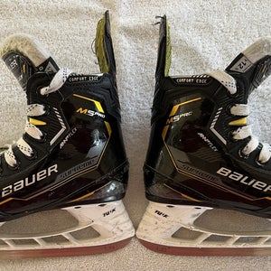 Bauer Supreme M5 Pro Youth Hockey Skates Size 12.5 D / Regular Width