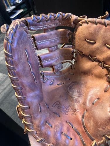 First Base Right Hand Throw Rawlings Rawlings Primo Baseball Glove 13" (Used)