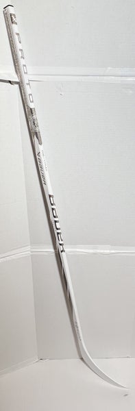 Like New Bauer Right Handed P28 White Proto R 77 Flex tactile grip