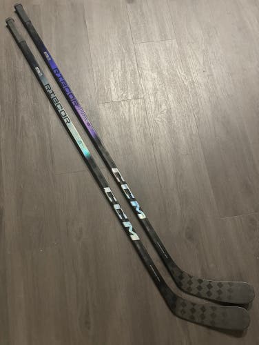 2 Pack Used Pro Stock CCM Trigger 8 Pro Lefty