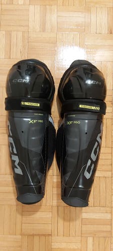 Senior CCM Tacks xf pro 16" Shin Pads (New)