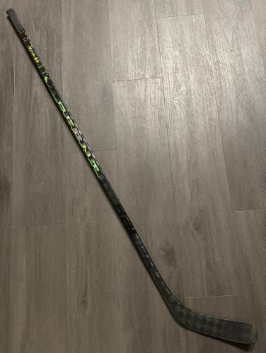 2-PACK Pro Stock Bauer Ag5nt Left Handed Hockey Stick