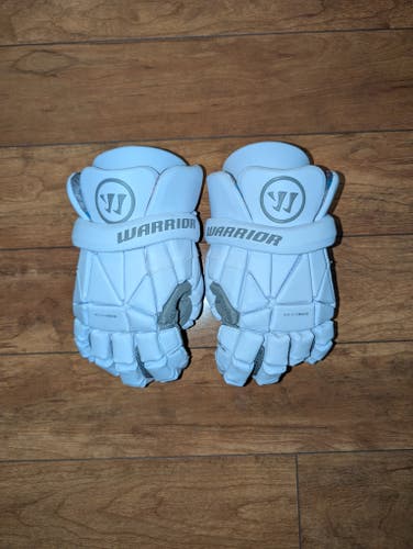 Warrior Evo Gloves - White