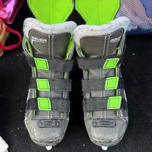 Used Youth Bauer XLS Hockey Skates | Size 11