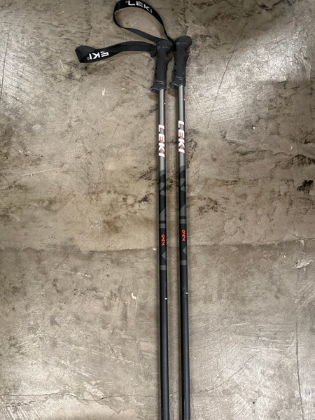 54in (135cm) Leki All Mountain Ski Poles (Used)