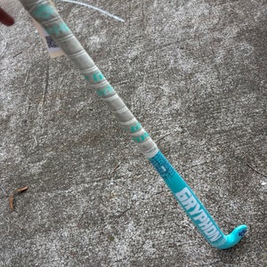 Blue Gryphon Origin Series GENXX3 Gator Field Hockey Stick (Used)