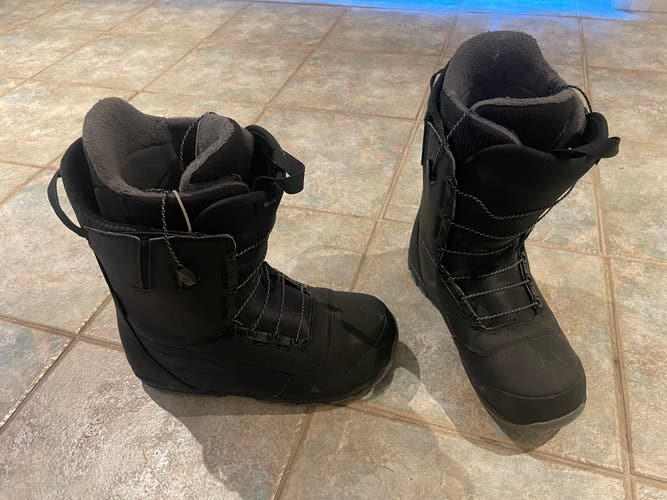 Size M 10.5 (W 11.5) Burton (Used) Ruler Snowboard Boots