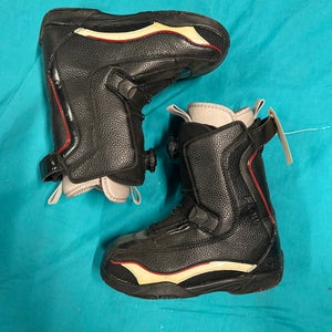 Men's Size M 5.0 (W 6.0) Flow Snowboard Boots All Mountain (Used)