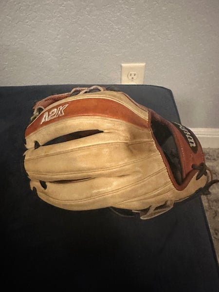 Infield 11.75" (Used) A2K Baseball Glove