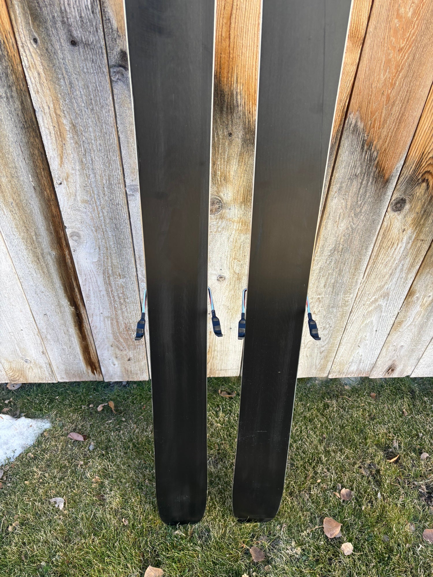K2 Pinnacle 105 Skis With Marker Griffon Bindings 191cm