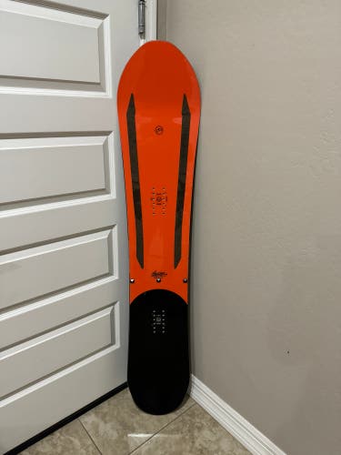 Capita Navigator 155cm Snowboard  2024 Model Year