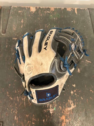 Bradley Custom 11” Youth Glove
