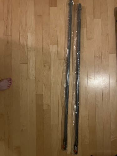 2 pack Of Maverik blank d poles