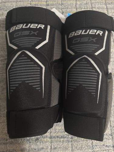 Bauer (New) GSX Goalie Knee Guard