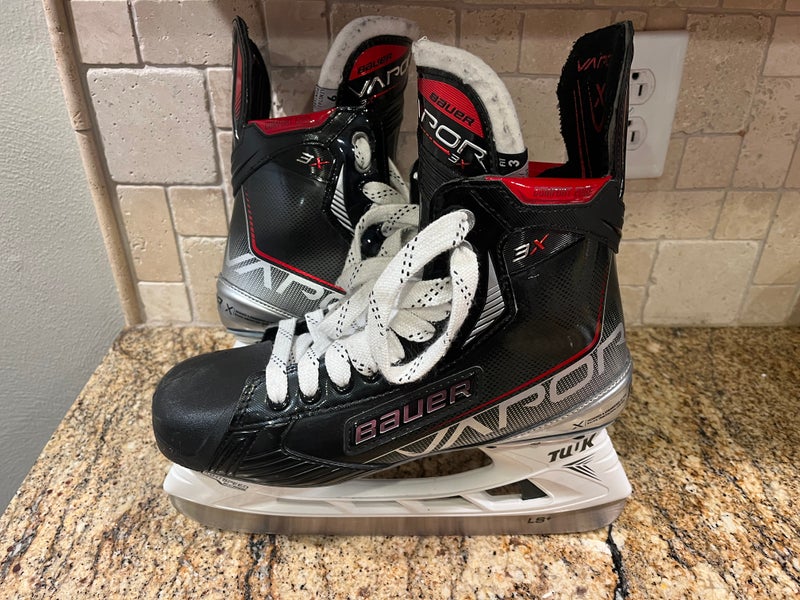 2023 Bauer Vapor 3X Hockey Skates 9 (Used)