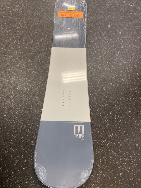 Without Bindings (New) Snowboard Matrix