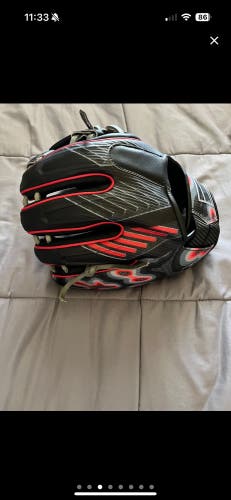 EXCLUSIVE 1/1 College World Series Rev1x