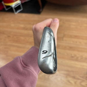 Men's 9 Iron Right Handed Regular Flex Steel Shaft (Used) Burner 2.0