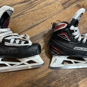 Used Bauer Regular Width Size 3 Vapor X700 Hockey Goalie Skates