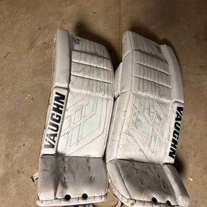 Vaughn Ve8 Leg Pads 28+2