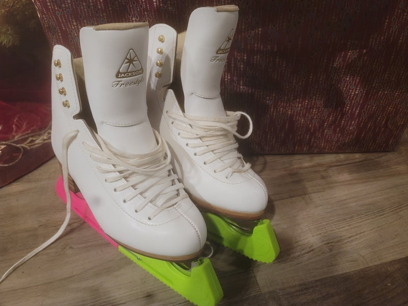 Jackson Ultima Freestyle Figure Skates B Adult 7.5 (New)