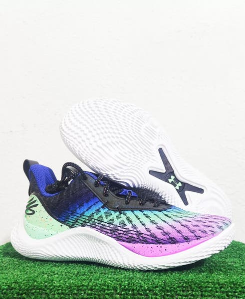 Under Armour Curry Flow 10 Northern Lights Sneakers 3025621-500