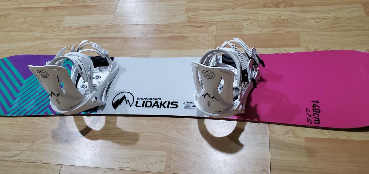 Used Lidakis Snowboard 140cm +Altitude binding size Medium