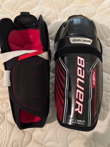 Bauer shin pads