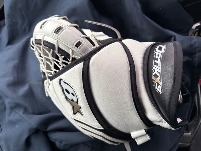 Brian’s optik x3 goalie glove jr
