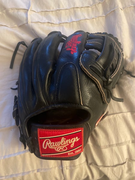 2022 Infield 11.5" (Used) Heart of the Hide Baseball Glove