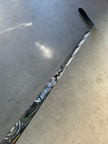 87 Flex P92 Bauer Left Hand Pro Stock (Used) Proto-R Hockey Stick Senior