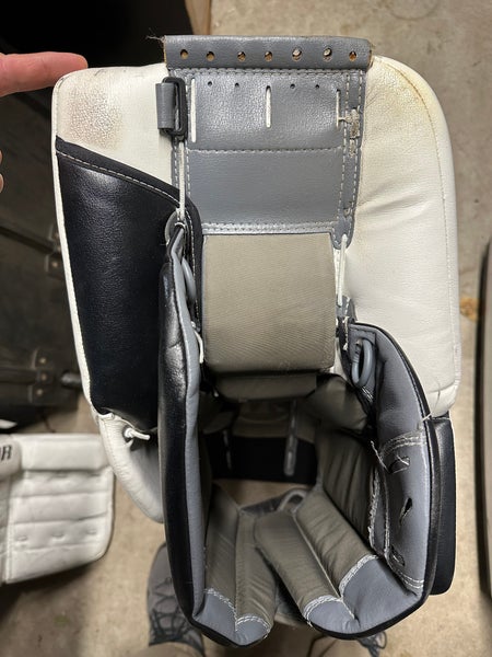 Used 34" Warrior Ritual GT Goalie Leg Pads