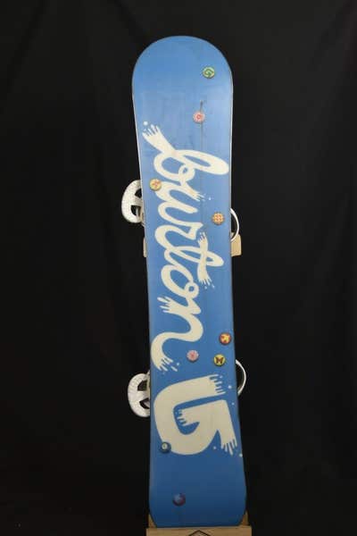 BURTON FEATHER SNOWBOARD SIZE 149 CM WITH BURTON MEDIUM BINDINGS