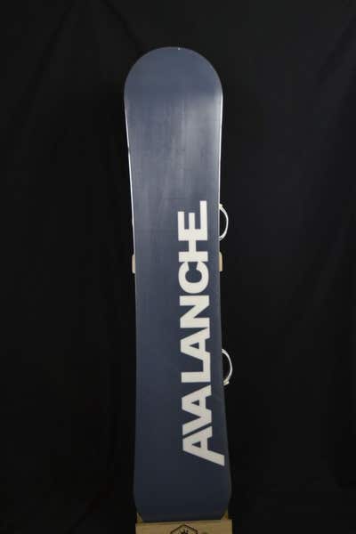 AVALANCHE SPECIAL X SNOWBOARD SIZE 160 CM WITH UNIVERSAL LARGE