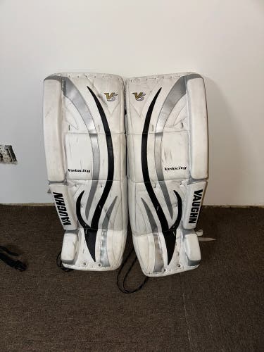 Vaughn  (Used) Velocity 7490i Goalie Leg Pads 31”+1.5”